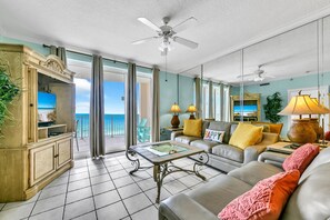 Smart TV - 🏖️Beachfront with Gorgeous Gulf Views-Twin Palms 702🏖️ (Panama City Beach)