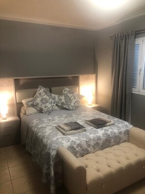 1 bedroom, iron/ironing board, free WiFi, bed sheets - Casa joana (Vecindario)