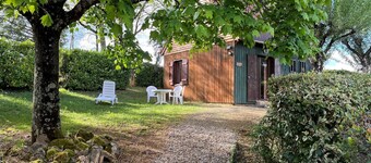 Robin, Gîte and shared swimming pool