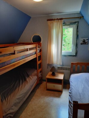 2 bedrooms, free WiFi - Robin, Gîte and shared swimming pool (Saint-Avit-Sénieur)