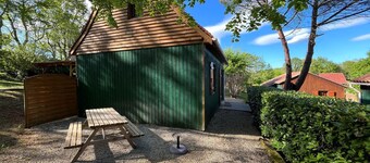 Loriot, Wooden cottage at Hameau Des Laurières