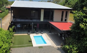 Exterior - Casa Nova Quepos, only 9 km from Manuel Antonio beach Costa Rica.  (Quepos)