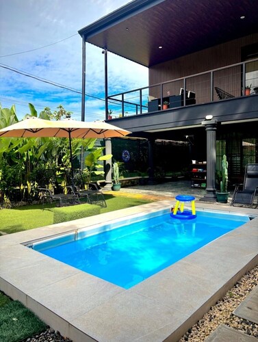 Casa Nova Quepos, only 9 km from Manuel Antonio beach Costa Rica. 