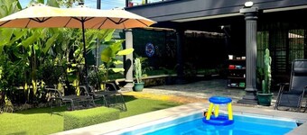Casa Nova Quepos, only 9 km from Manuel Antonio beach Costa Rica. 