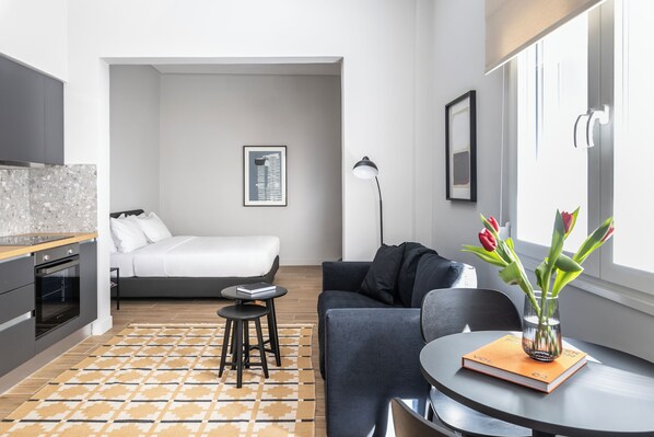 Studio | Individually decorated, individually furnished, soundproofing