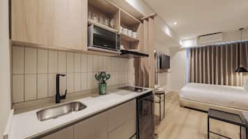 1 chambre, bureau, espace de travail pour ordinateur portable