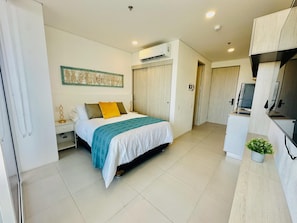 Apartment (PQ02I) | 1 bedroom, laptop workspace, free WiFi