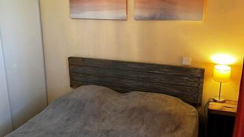2 bedrooms, free WiFi