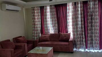 TV connectée, cheminée