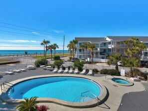 Pool - Great 1 Bedroom at Summer Breeze! (Miramar Beach)