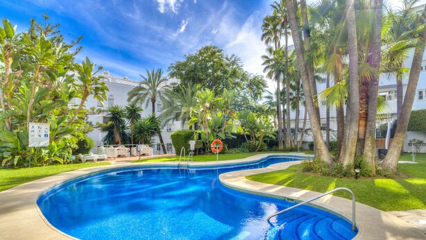 Unclassified image, 1 of 47, button - Newly Reformed Marbella Real Two Bedroom Apartment (Marbella)