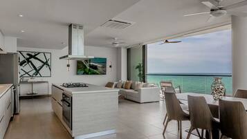 Apartment | Living area