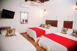 Basic-Zimmer | Laptopgeeigneter Arbeitsplatz, kostenloses WLAN