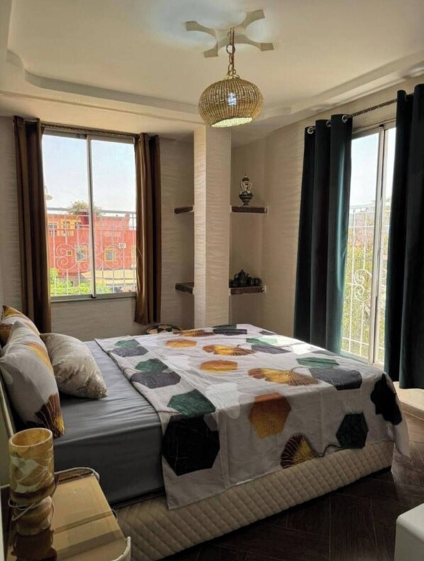 1 bedroom, WiFi, bed sheets