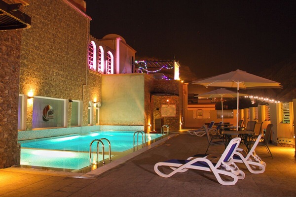 Rooftop pool