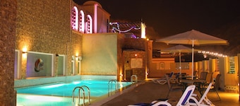 Pioneer Hotel Apartments