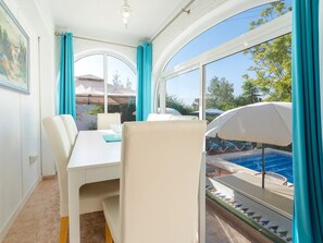Dining - Villa with Free Heated Pool - Pass the Keys (Mijas)
