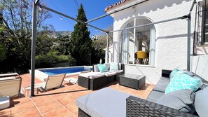 Terrace/patio - Stunning Villa | Heated Pool - Pass the Keys (Mijas)