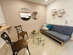 Apartment (OX02I) | Living area