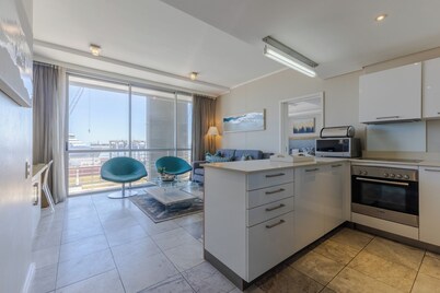 Harbour Bridge Retreat | No Loadshedding