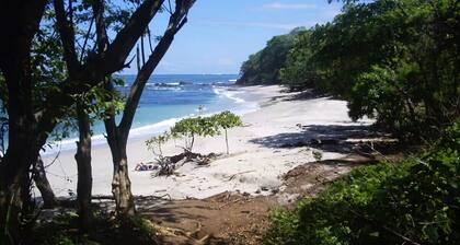 Cozy Yogic Jungle Casita Close to Ocean