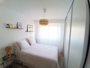 1 chambre, fer et planche Ă repasser, Wi-Fi