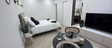 1 Schlafzimmer, Bügeleisen/Bügelbrett, WLAN, Bettwäsche