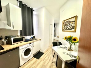 Apartment, 1 Bedroom | Private kitchen - Universidad by Oshun Apartments (Madrid)
