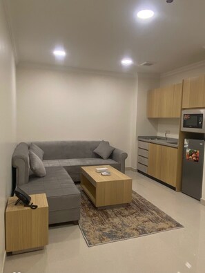 Family Suite | Living area | Heated floors
