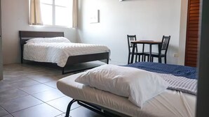 1 室のベッドルーム、アイロン / アイロン台、WiFi