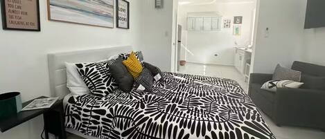 1 bedroom, iron/ironing board, WiFi, bed sheets