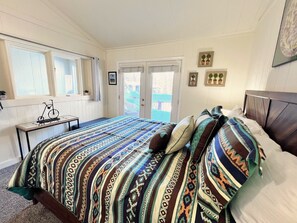 3 bedrooms, iron/ironing board, travel cot, free WiFi