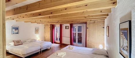 4 habitaciones, wifi y ropa de cama