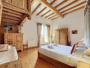 4 chambres, Wi-Fi, draps fournis