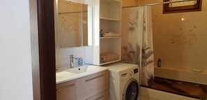 Hair dryer, towels