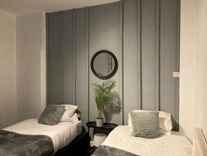 3 Schlafzimmer, Bügeleisen/Bügelbrett, Internetzugang, Bettwäsche