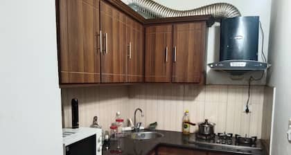 Luxurious 1 Bed Family Apartment with WiFi, Self Check-in Islamabad