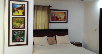 Luxurious 1 Bed Family Apartment with WiFi, Self Check-in Islamabad