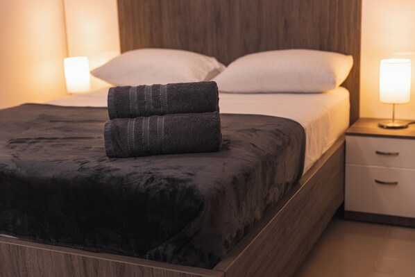 1 bedroom, iron/ironing board, WiFi, bed sheets