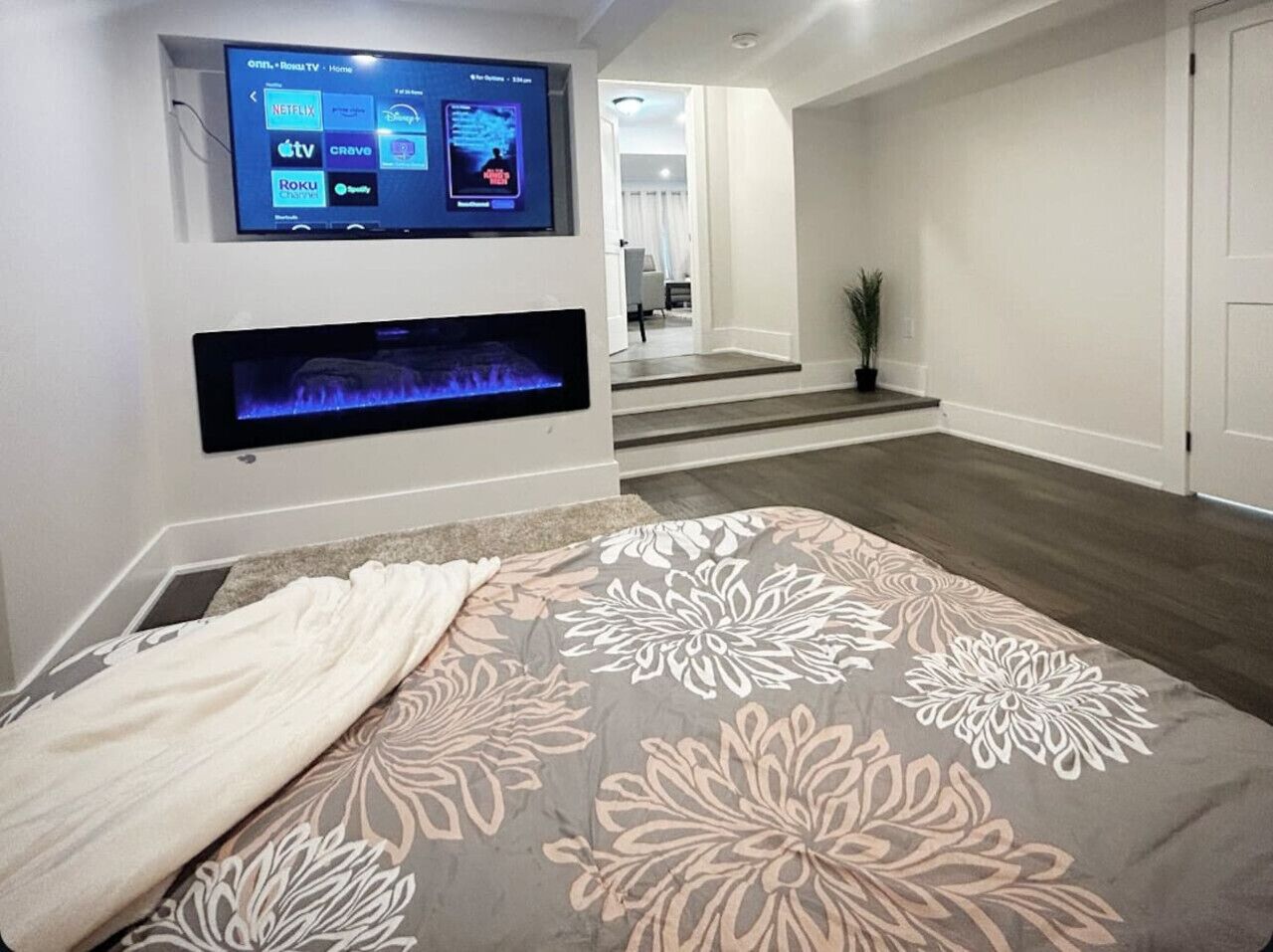 3 bedrooms, iron/ironing board, travel crib, WiFi
