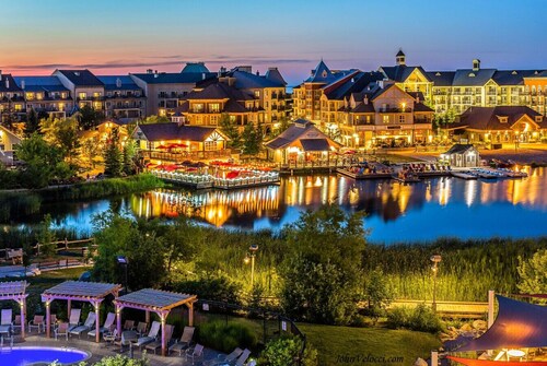 Slope Side Serenity, Ski Blue M.