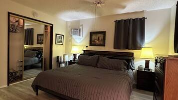 1 bedroom, iron/ironing board, WiFi, bed sheets