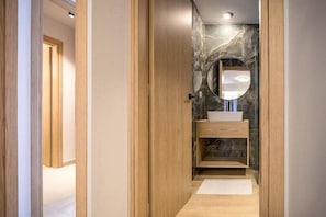 Deluxe Suite | Interior - SOHO BLUE city hotel (Hersonissos)