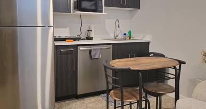 Guest Basement suite in Winnipeg