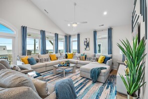 Smart TV - Beach Home w/ Pool|Hot Tub,Sauna,Firepit,Infinity Game Table,BBQ & EV Charger (North Topsail Beach)