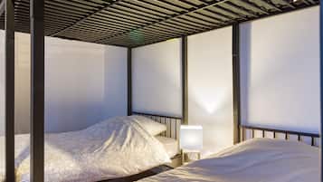 2 chambres, fer et planche Ă  repasser, Wi-Fi gratuit, draps fournis