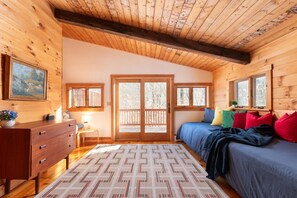 Tabla de planchar con plancha, cuna de viaje y wifi gratis 