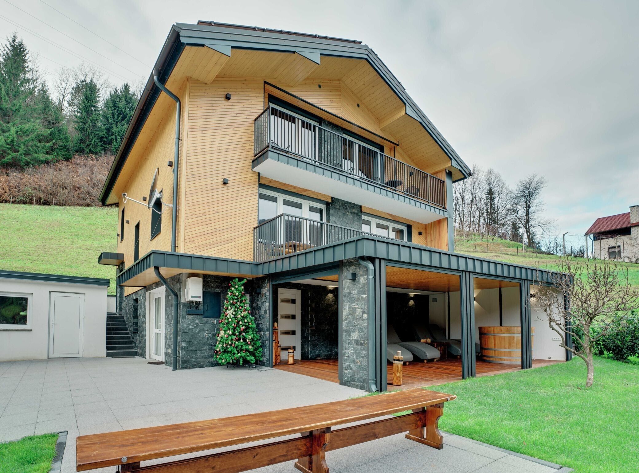 Esterni