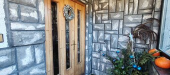 Brezovica Spacious Family-Friendy Apartment - Two Bedroom Apartment with Balcony