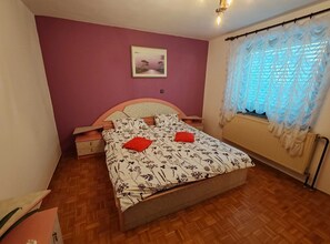 2 Schlafzimmer, Internetzugang, Bettwäsche